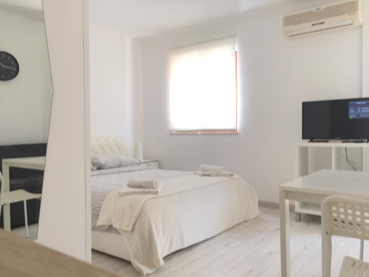 Medulin Labirint King Apartment Ngoại thất bức ảnh